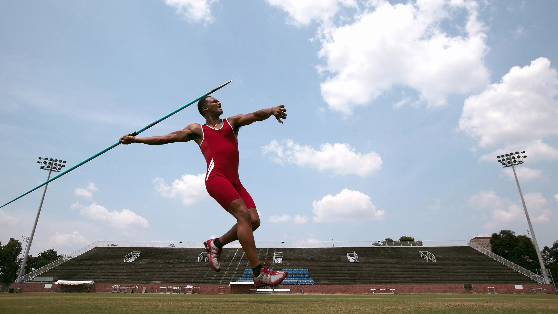 尼克斯力克快船，西部决赛中布伦森砍下47分，尼克布里茨